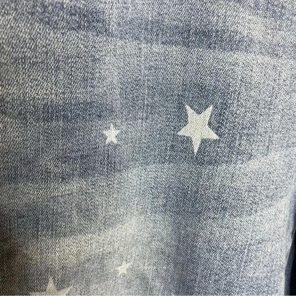 Judy Blue Boyfriend Distressed High Waisted Star Printed Stretch Denim Jeans - Picture 6 of 8